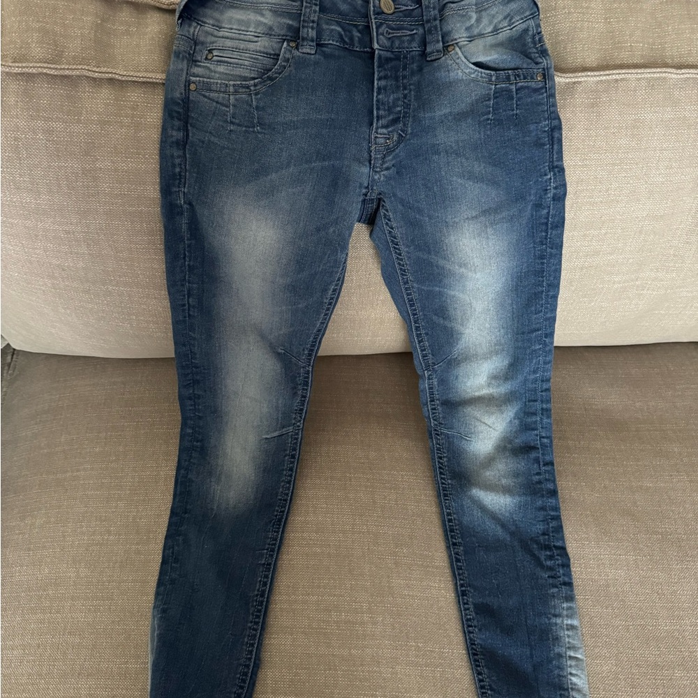 Zara Kids Blue Jeans Size 7/8 (big girl)